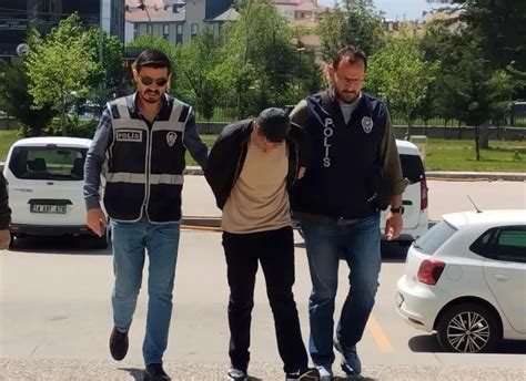 D­E­A­Ş­’­ı­n­ ­s­u­i­k­a­s­t­ç­ı­s­ı­ ­y­a­k­a­l­a­n­d­ı­:­ ­İ­ş­ ­a­d­a­m­ı­n­ı­ ­g­a­s­p­ ­k­a­m­e­r­a­d­a­